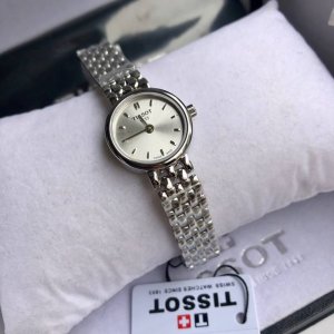 Original Tissot,全原天梭，T058系列，精致小巧女表，原装瑞士Eta石英机芯，尺寸20Mm表径，优雅知性，一表一号，三码一表，绝对保真！