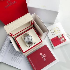 2023年度升级重磅爆款 碟飞系列男士腕表 ，休闲简洁 经典爆款修正原装同步拉伸表扣，并经工厂耐损测试合格，确保品质过硬 机芯 搭载进口8215自动机械机芯 走