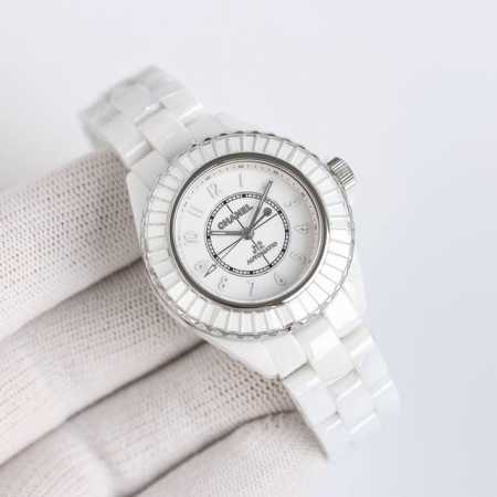 Sj出品 Tw 超级陶瓷新品 Chanel 香奈儿 J12系列33Mm腕表！女神福利，匠心之作 年度巨制！R28 最新版本细节 1表壳尺寸而原版一致，采用33M - 点击图像关闭