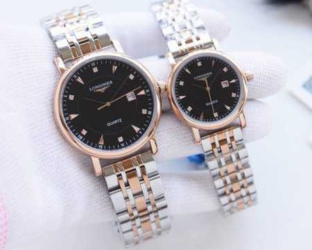 白壳 金壳 钢带20 品牌：浪琴-Longines 类型：情侣腕表 壳套：顶级版316精钢l 表带：进口小牛皮表带 316L精钢表带 机芯：进口石英机芯 镜面： - 点击图像关闭