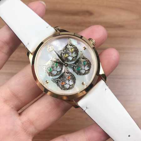 原盒:30 古驰 Guccl新款出货，38Mm表径，原装瑞士石英机芯，蓝宝石水晶玻璃，全电pvd黄金表壳，50M防水，Gucci标志性的动物猫头面，俏皮而不失时 - 点击图像关闭