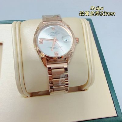 新款推荐 劳力士 33Mm精致时尚女款～贴镜日历，进口机芯，爆款推荐 设计显出独特高贵优雅女神气质！316精钢搭配蝴蝶扣，不显浮华的风格广受女神喜爱，逐渐深刻人