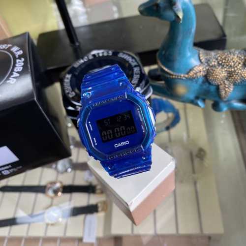 新款出货卡西欧G-SHOCK DW_5600SK-1PRS G-SHOCK冰韧系列 坚韧出型手表运动男手表数字显示潮流防水电子表G-5600基本功能：防水：20