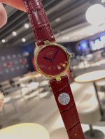 金480经典永不过时的Cartier卡地亚圆盘中古腕表Yyds一只很复古情结的卡地亚Mustbe它来了，30Mm表盘大小刚刚好，优雅大方且不失气质的韵味，蓝宝石