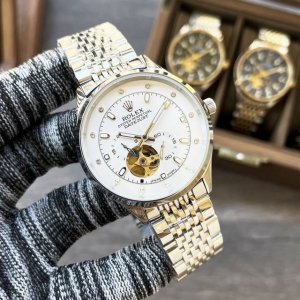 劳力士－Rolex 新款飞轮男士机械腕表 进口西铁城82S7机芯 316L精钢壳套 蓝宝石玻璃镜面 直径42Mm 厚度12Mm 316L精钢表带 尊贵奢华 休闲
