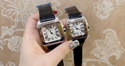 卡地亚山度士情侣款手表 山度士黑色情侣款到了红色女款都到货啦！！备货多多欢迎下单！#手表 #情侣款 #卡地亚