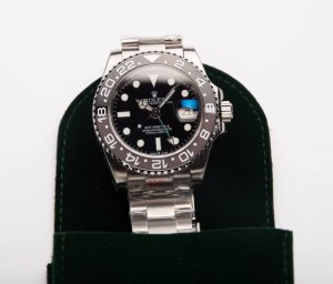 白 . 金20. Rolex 劳力士 Gmt格林尼治型 尺寸40Mm！ 机芯 搭载全新原装西铁城8215全自动机械机芯，显示双时区gmt 两地时指针，走时精准，