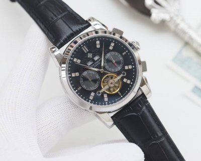 品牌：百达翡丽-Patek Philippe 类型：男士腕表 壳套：顶级版316精钢L 表带：进口小牛皮表带 机芯：全自动进口机械机芯 镜面：矿物质防刮镜面玻璃
