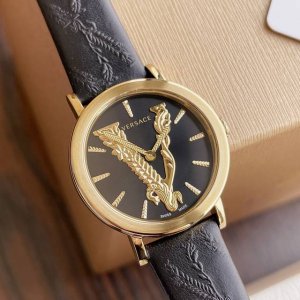 原盒50 范思哲versace型号vehc00119 表径36Mm 表盘立体式v字logo蓝宝石玻璃镜面，50米生活防水，小牛皮表带立体印花。全套包装。