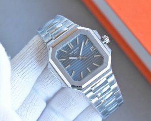 白 金 pdf Factory V2版本一体机真上链齿轮机芯，及调时不停秒，认准对版摆轮机芯，45Mm厚度8.3Mm。百达翡丽重磅推出新系列Cubitus 58