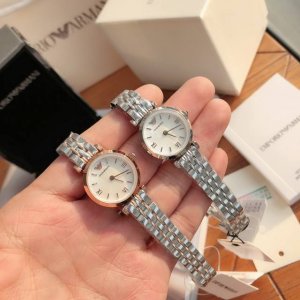 支持香港、美国直邮 正品？正品！配联保卡全国联保！Armani 阿玛尼女表。小仙女必备！型号ar1763、Ar1764表盘22Mm 完美尺寸！作为最受欢迎的款式