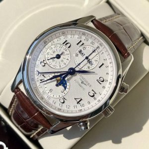 1630浪琴Longines原版开模，名匠系列月相多功能男士腕表，集星期、日期、月份及24小时显示，30分钟计时功能，采用316L精钢材质，银色与黑色麦粒纹饰及