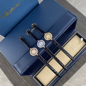 萧邦-Chopard快乐钻 有金有钻寓意有进有钻 happy Diamonds系列 快乐钻圆形腕表26尺寸 鳄鱼皮表带 3款可以选 最推荐玫瑰金款式 上手很显白