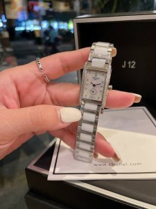 白 金 钻20 最火浪琴超好看的 小姐姐们赶紧入手 浪琴-Longines戴卓维纳系列 精致两针半女士腕表 316精钢表带 直径33*22Mm厚7M