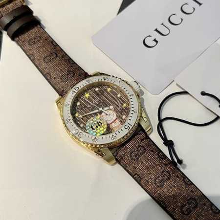 白壳 金壳 原单品质 值得信赖 古驰 Gucci多拉a梦联名限定款 没人能掩藏对于哆啦a梦的喜爱 在这方面 男孩女孩都一样 Gucci与这位卡通 大明星 合作 - 点击图像关闭