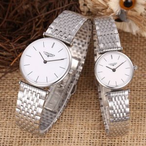 白 金 品牌：浪琴 类型：2针嘉岚系列瑞机原单对表 表带：顶级进口牛皮316精钢表带 机芯：顶级进口瑞士朗达762石英机芯 镜面：顶级进口蓝宝石水晶镜面 尺寸：