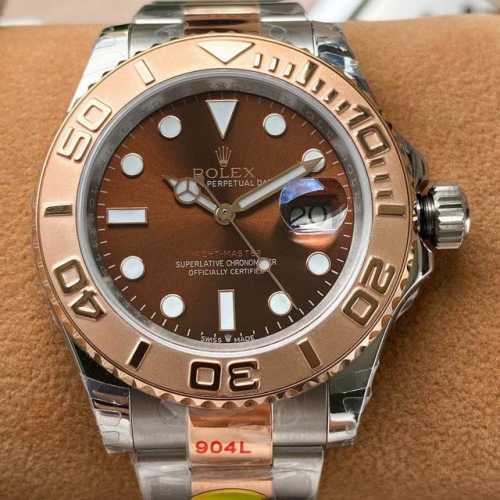 劳力仕游艇名仕型40Mm腕表全系出货，在秉承其品牌特性的基础上，同步搭配橡胶表带配原装表扣 机芯 搭载专注而制0返修、全自动机械机芯 表壳 316L精钢表壳 陶