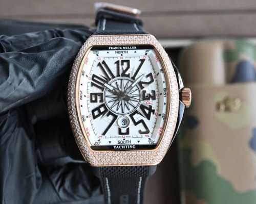 法兰克 穆勒 Franck Muller V45 Sc Dt系列54*42*15Mm 全自动机械机芯 蓝光镀膜玻璃 牛皮表带底部橡胶 折叠扣 糅合运动设计风格
