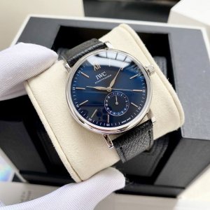 白壳 玫瑰金 Iwc万国首推柏涛菲诺系列 Iw359201 指针式日历功能,最受欢迎的简洁,优雅,大气的正装风范手表!6字位表盘为最新日历盘! 表壳 39毫米的 白壳 玫瑰金 Iwc万国首推柏涛菲诺系列 Iw359201 指针式日历功能,最受欢迎的简洁,优雅,大气的正装风范手表!6字位表盘为最新日历盘! 表壳 39毫米的