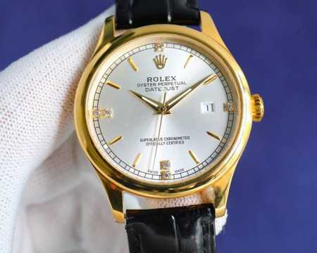 白壳 金壳 店家爆款主推 劳力士 Rolex 升级版本 男士腕表 采用独特的表盘设计 搭配五金装饰钉的3D立体感，整体效果更显高档奢华的劳力士， 初识劳力士必憧 - 点击图像关闭