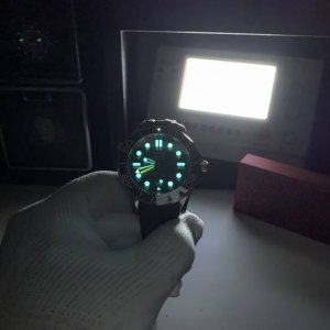 Vs 海马 米潜水表系列 Seamaster Diver M 210.32.42.20.10 1腕表 搭载订制版Cal.8800自动机械机芯 逆时针方向旋绿实心