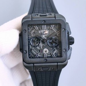 全新核心作品 Hublot 宇舶表荣耀发布全新Square Bang Unico腕表 恒宝方形大爆炸 精钢打造轻盈贴手舒适 不计成本采用蓝宝石玻璃 采用源自Bi