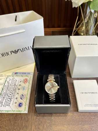 FFFH 图片同款全套包装25 ARMANI阿玛尼两针女表新款，品质超赞，进口机芯 矿物质强化玻璃 ，专柜1:1品质，品质完爆，时尚达人必备， 表盘30mm，阿 - 点击图像关闭