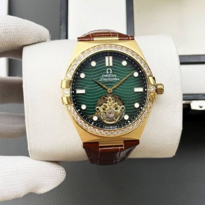白钻 金钻 欧米茄-Omega火爆新品 搭载全自动机械机芯 316精钢表壳 简约时尚 优雅尊贵 矿物质强化玻璃镜面 真牛皮表带 商务休闲 精致型男首选 直径40