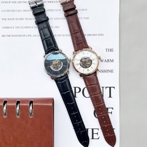 白皮 金 钢20江诗丹顿-镂空男士机械腕表 搭载进口全自动机械机芯 316精钢表壳 矿物质强化玻璃镜面设计，精钢表带蝴蝶扣，直径42Mm，厚度13Mm 睿智风范