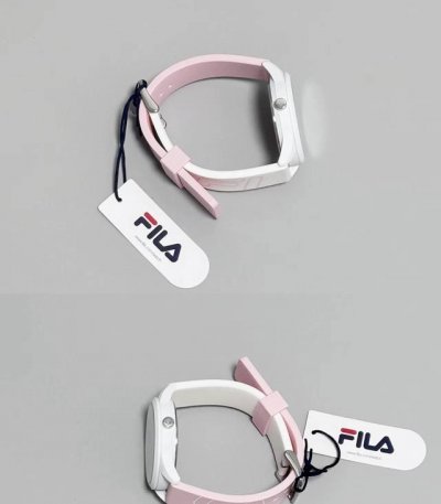 Fila斐乐 没有女生会不喜欢这个手表吧 粉嫩的配色很适合学生诶 送给妹妹她会不会喜欢呢 表带还是硅胶材质 日常搭配也很适合