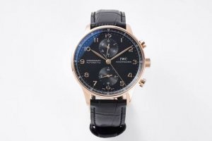 Zf 万国 Iwc 葡萄牙葡计经典.. 机芯 Xb5 丹东7750机芯改原装Cal.69355机芯。厚度，各单位数据和布局，摆轮位置，以及功能用途。全方对位，无