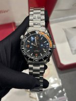 独家实拍图海马 橙 2025年度官方强烈推荐海洋宇宙 米潜水腕表全网独家品质 表径43.5Mm 13Mm 表壳钢带316L精钢拉沙打磨 机芯 搭载独家定制全自动