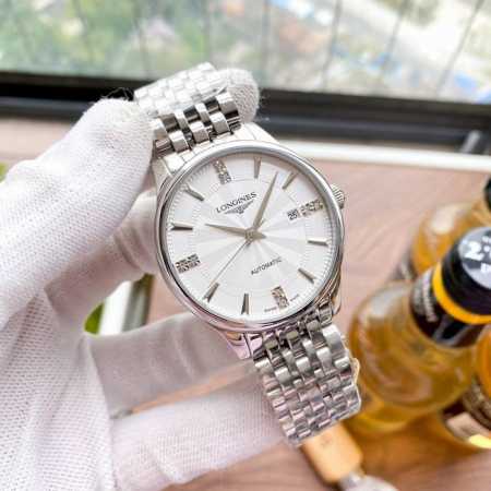 金白同价：皮带 ，钢带 品牌：浪琴-Longines 类型：男士腕表 壳套：顶级版316精钢l 表带：进口小牛皮表带 316L精钢表带 机芯：全自动机械机芯 镜 - 点击图像关闭
