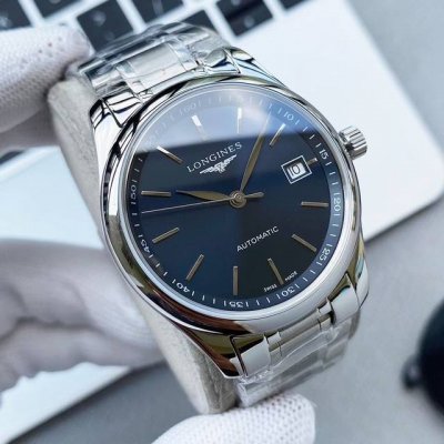 瑞士品牌浪琴Longines凭借其优雅态度真我个性 简约大气的风格深受广大消费者追捧一款增添腕间时尚魅力的腕表低调不失气场！ 品牌：浪情-Longines 型号