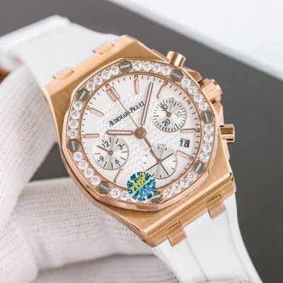 统一价： 小红书热门爆款新款Ap爱彼Audemars Piguet 皇家橡树女款多功能计时机械腕表 专柜尺寸37Mm 圈口 圈口采用进口钻石原装镶嵌手法 把头