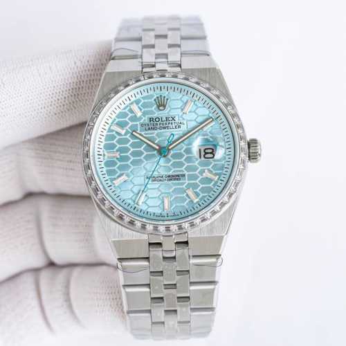 白 金 劳力士-Rolex Pq1 陆使型，V2 赛车版 40Mm，内置9015改一体7315机芯。劳力士全新 Land-Dweller 陆使型于 2025 年