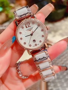 跨年新款钻白皮 玫 钢带+20陶瓷 . 浪琴-Longines 新款女表 原装进口石英机芯 316L精钢表壳 直径29Mm 厚8Mm如果今天的阳光停止了它耀眼的