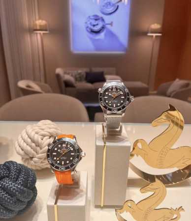 全新海马 米心想事橙来啦 来看看全新海马 米黑橙配色，经典又大胆，个性魅力直接拉满！不管是商务场合还是休闲时光，它都能完美适配，轻松成为全场焦点。 42毫米精钢 - 点击图像关闭