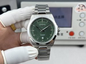 强力推荐优雅焕新浪琴男士手表｜2新品首推 浪琴康卡斯悦动系列 优雅银 经典黑 百搭绿 深邃蓝 原版开模1:1，对版41Mm尺寸316精钢材质，Cnc精工艺打造拉