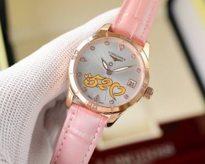 白 金 情人节特惠 最新推出2024最新版本 浪琴 Longines 机械女表特邀顶级设计师为各位女神设计 让所有男神更爱你 推出为每一位女性设计的新品 适合所