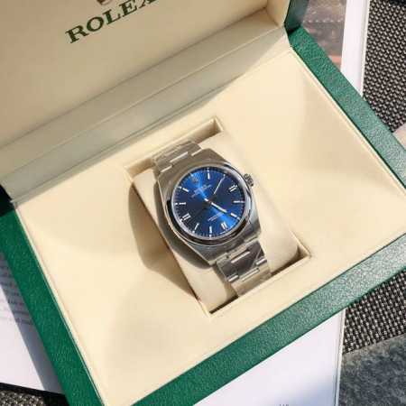 劳力士蚝式恒动系列 劳力士蚝式恒动系列36Mm，最适中的中性尺寸，带出女人的“大气 ”男人“魅力”好产品会说话”高品质不需过度浮夸宣传！为确保品质原版一致，采用 - 点击图像关闭