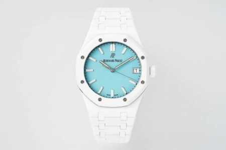 Aps新品爱彼15500全陶瓷款式全新到货，凭借陶瓷材质与Cal.4302一体机复杂功能的结合，成为工艺与创新的典范，既延续了皇家橡树的经典美学，又突破传统材质 - 点击图像关闭