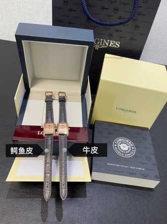牛皮420，鳄鱼皮 雾霾灰鳄鱼皮表带新款上市 浪琴表黛绰维纳系列石英女士腕表，意式生活邂后现代优雅，精致优雅知性，高端配置，搭配进口瑞士石英机芯，拱形双卜蓝宝石 - 点击图像关闭