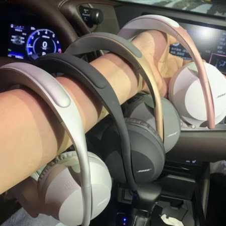 bose 700博士蓝牙耳机，Bose耳机其实已属贵价货，但音质表现却是非常出色，几个玩音频朋友在听过之后也是对它一致好评。有源消噪，Bose耳机的风格，调音很 - 点击图像关闭