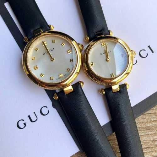 一支。古驰爆款Guccl广告主打款，小巧玲珑女表，大号～32Mm小号～27Mm表径，瑞士石英，侧面做工非常精致，不可及，全套包装出