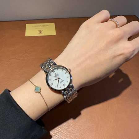 Omega Omega 欧米茄蓝宝石玻璃，美美镶钻，尺寸：33Mm ，厚度：10Mm，质量非常好大写的漂亮独家爆卖首发，超级百搭无敌好看，316实心精钢，原装扣 - 点击图像关闭