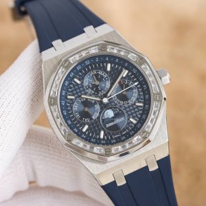 白 金 Ap爱彼皇家橡树26574St系列男士腕表！完美与个性的体验！ 1直径41Mm！ 2搭载定制版cal.5134机芯，完美还原功 能！ 3日历，星期，月份