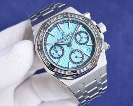 热门爱彼Audemars piguet 光 、纹光 、钻+100 目前最高机械机芯版本正品是机械！机械！不要花冤枉钱买了个石英！ AP皇家橡树系列计时腕表、真正 - 点击图像关闭