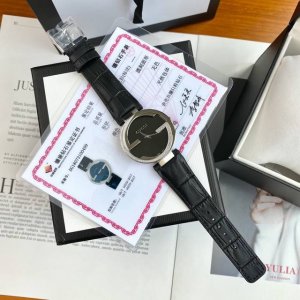 特 。终于到货！高端硬货！独家发售！Gucci经典双G石英女表，37Mm表径，表盘镶嵌Vs1.2天然真钻48颗 Vs1.0天然真钻2颗，Vs0.8天然真钻2颗，