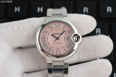 Af 蓝气球V7版本 33Mm36Mm日本机械 进口油墨印刷，保证字体光泽饱满。超精密镀银扭索雕纹表盘，底纹放大多少倍依然光滑无瑕疵。进口蓝色尖晶石，绽放迷人幽